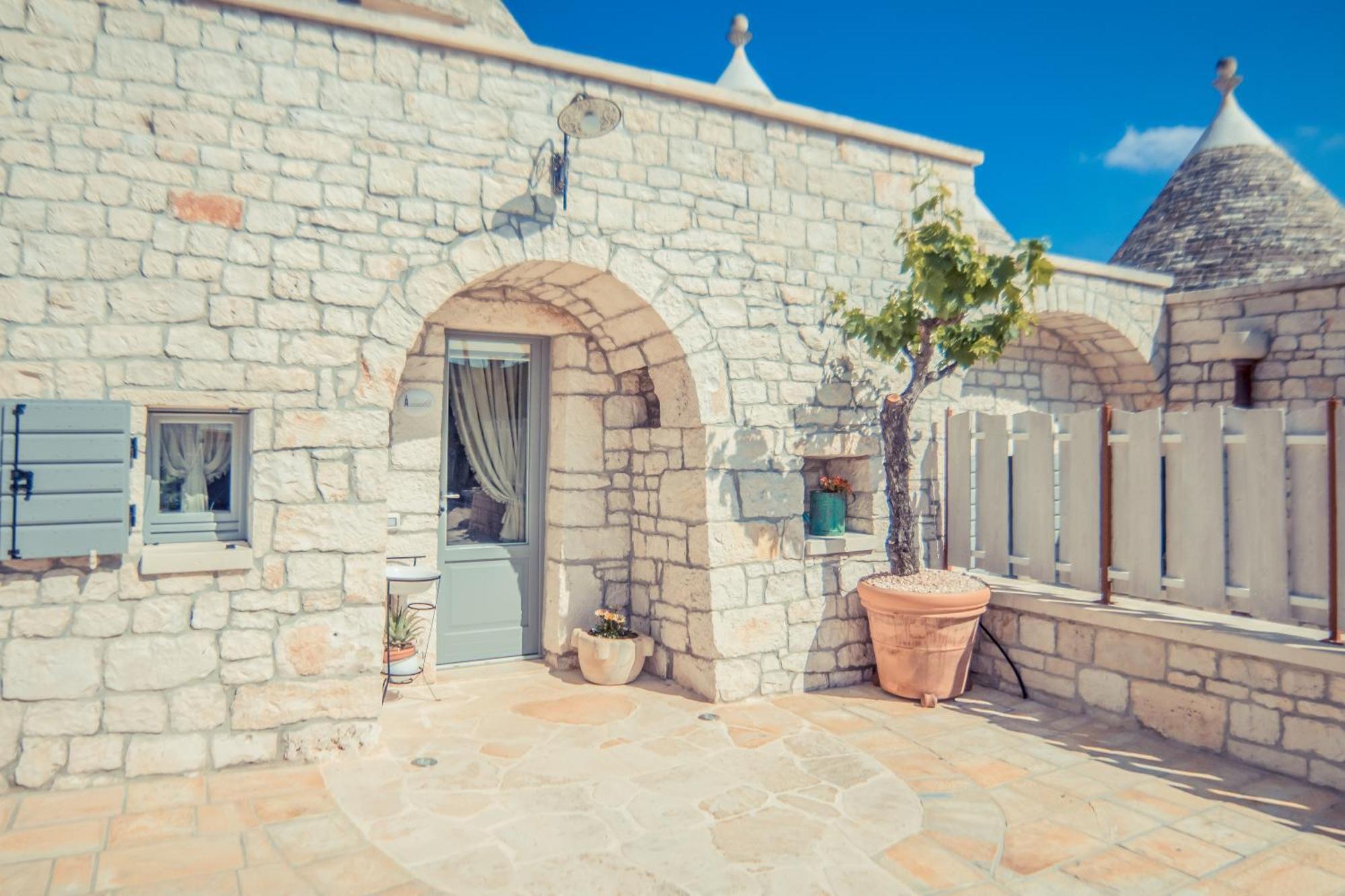Villa Navolte Trulli E Quiete Con Piscina à Locorotondo Extérieur photo